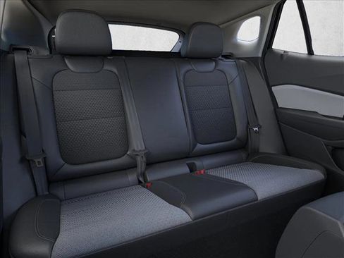 New 2026 Chevrolet Trax LT w/ LT Convenience Package image 17