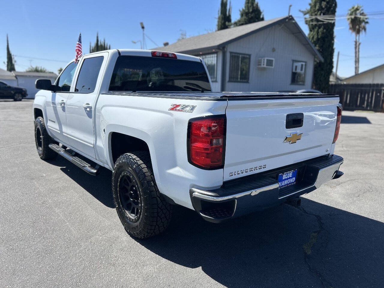 Used 2015 Chevrolet Silverado 1500 LT w/ All Star Edition AWD/4WD image 4