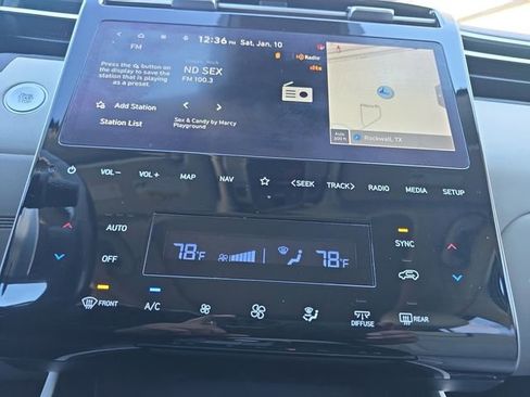 Used 2023 Hyundai Tucson Limited image 4