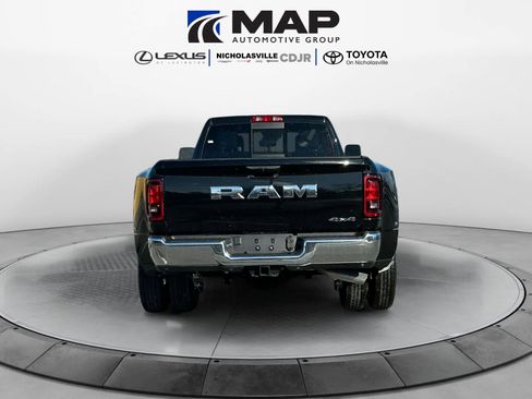 New 2026 RAM 3500 Tradesman image 4