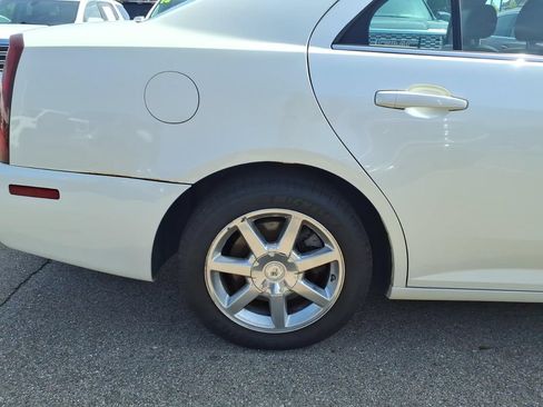 Used 2007 Cadillac STS w/ Preferred Equipment Group AWD/4WD image 24
