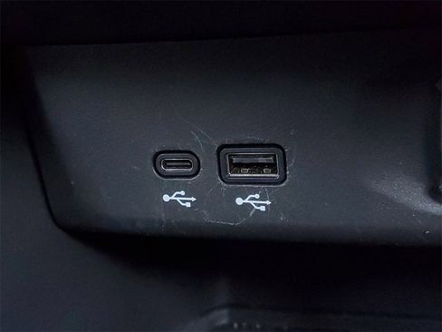 Used 2025 Buick Envista Preferred image 20