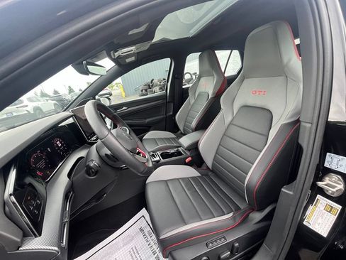 Certified 2025 Volkswagen GTI Autobahn FWD image 11