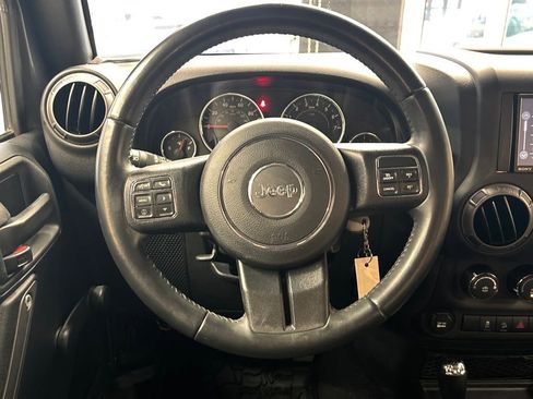 Used 2017 Jeep Wrangler Sport w/ Connectivity Group image 20
