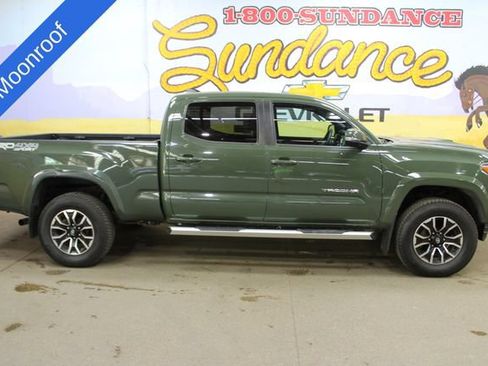 Used 2021 Toyota Tacoma TRD Off-Road AWD/4WD image 1