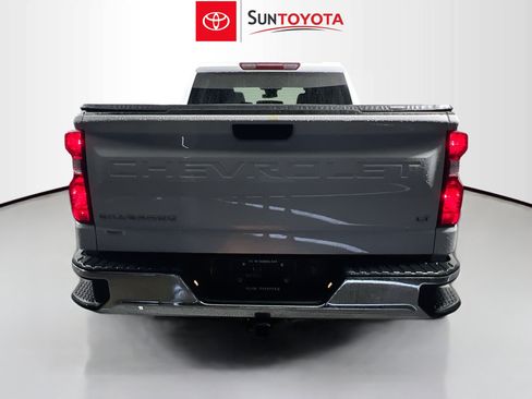 Used 2025 Chevrolet Silverado 1500 LT AWD/4WD image 5