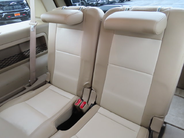 Used 2007 Mercury Mountaineer AWD image 29