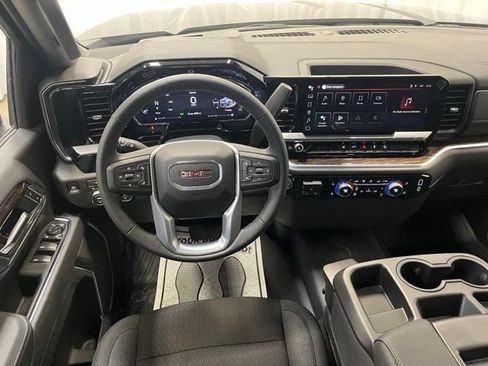 New 2026 GMC Sierra 2500 SLE w/ SLE Value Package; image 17