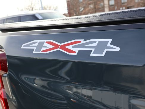 Used 2025 Chevrolet Silverado 1500 LTZ w/ LTZ Convenience Package II image 19