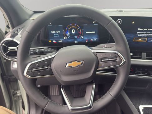 New 2026 Chevrolet Equinox LT image 12