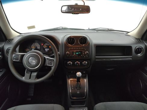 Used 2017 Jeep Patriot Sport w/ Power Value Group image 22