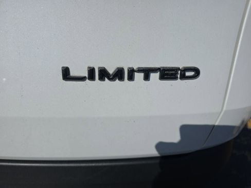 Used 2025 Toyota Grand Highlander AWD Hybrid image 5