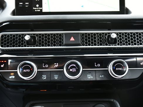 Certified 2025 Honda Civic Sport Touring image 12