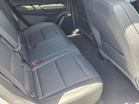 Certified 2025 GMC Terrain Elevation w/ Elevation Premium Package FWD image 17