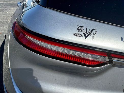 Certified 2023 Lincoln Corsair Reserve w/ Equipment Group 202A image 30