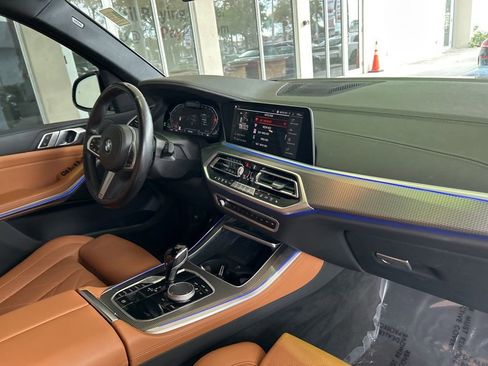 Used 2023 BMW X5 sDrive40i w/ M Sport Package image 21