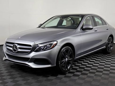 Used 2016 Mercedes-Benz C 300 4MATIC Sedan image 2