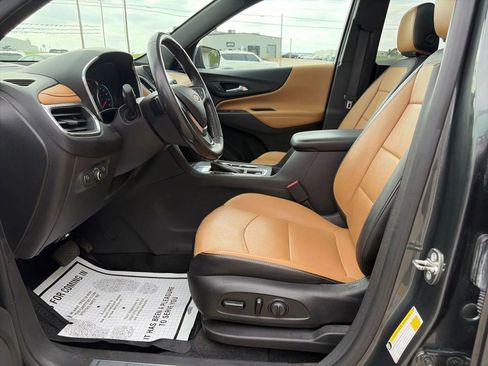 Used 2019 Chevrolet Equinox Premier FWD image 13