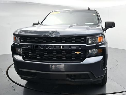 Used 2021 Chevrolet Silverado 1500 Custom AWD/4WD image 3