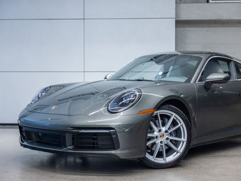 Certified 2024 Porsche 911 Carrera RWD image 19