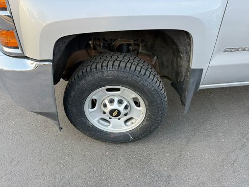 Used 2019 Chevrolet Silverado 2500 W/T w/ WT Convenience Package image 15