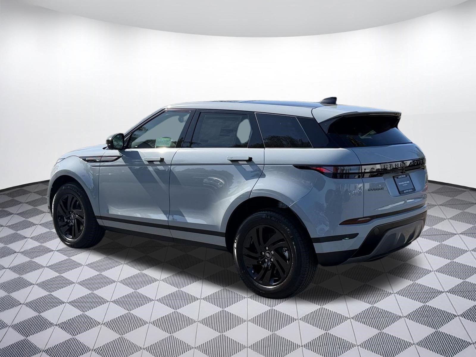 New 2026 Land Rover Range Rover Evoque S AWD/4WD image 3