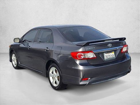 Used 2013 Toyota Corolla S image 7