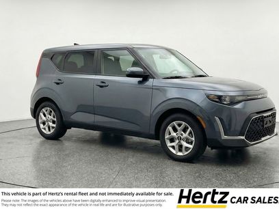 Used 2025 Kia Soul LX w/ LX Technology Package