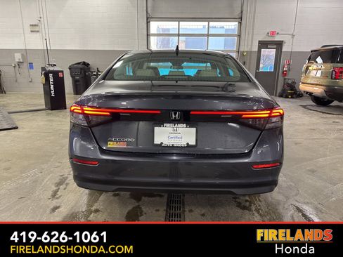 Used 2024 Honda Accord EX image 4