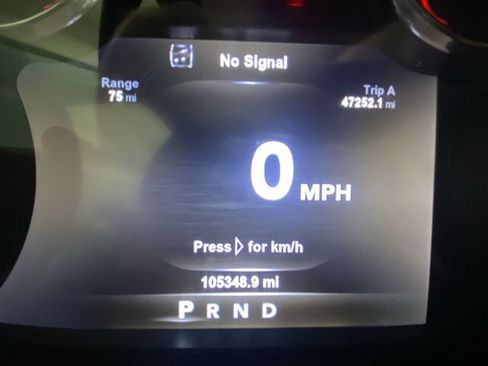 Used 2017 RAM 1500 Laramie RWD image 15