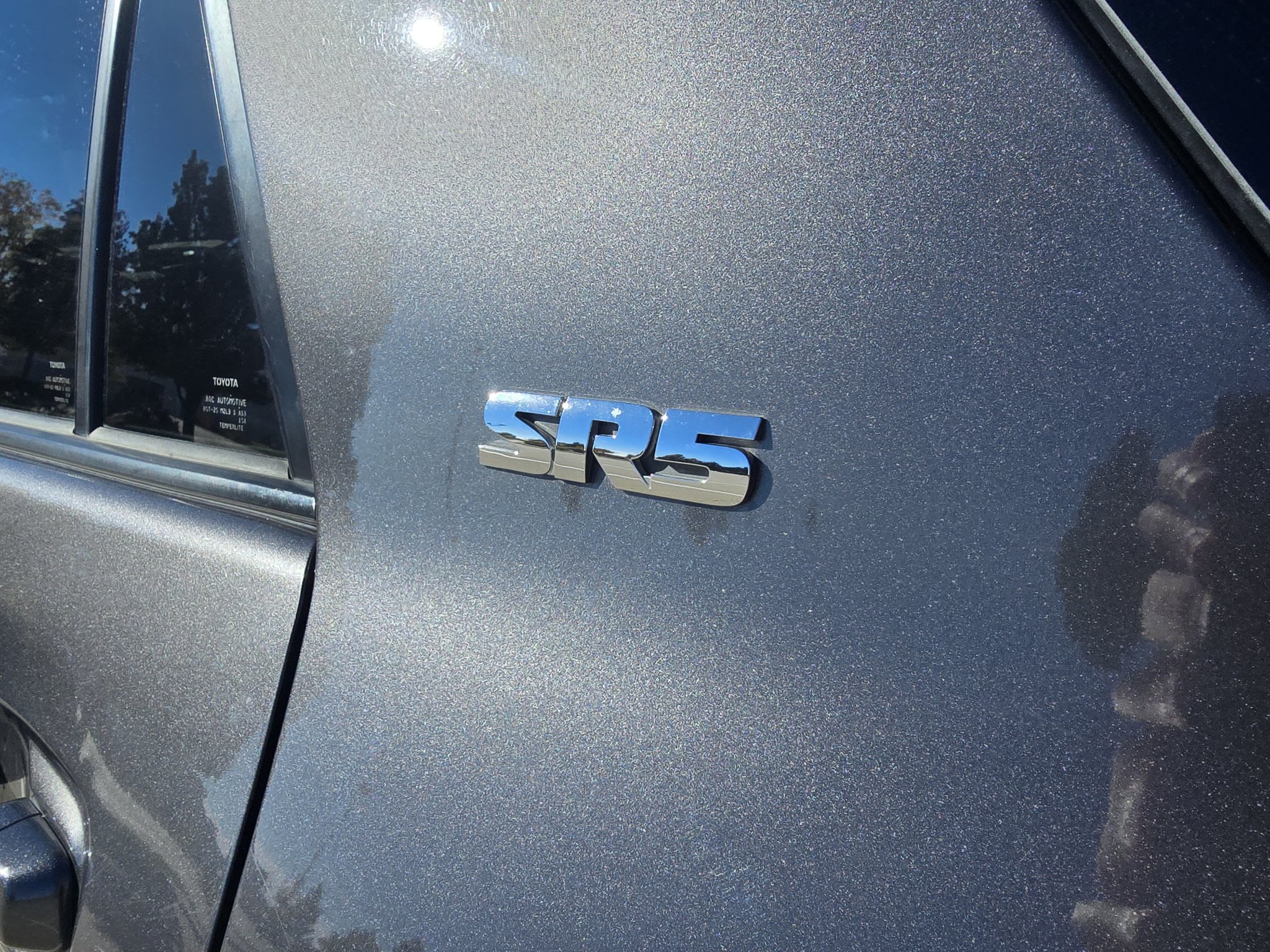 Used 2016 Toyota 4Runner SR5 AWD/4WD image 10