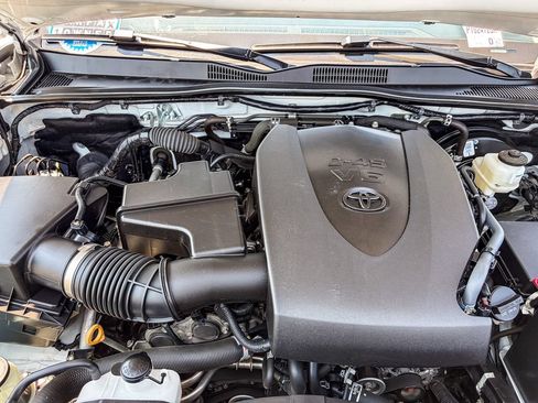 Used 2023 Toyota Tacoma SR RWD image 55