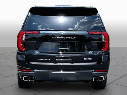 Used 2026 GMC Yukon XL Denali Ultimate AWD/4WD image 5