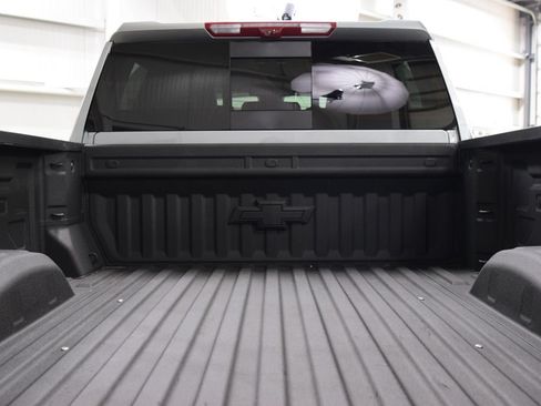 Used 2025 Chevrolet Silverado 2500 High Country w/ Technology Package AWD/4WD image 27