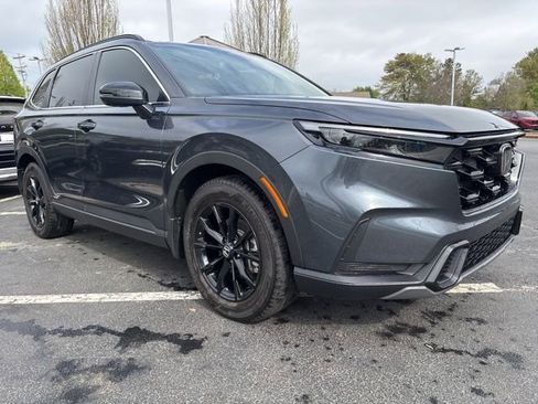 Used 2024 Honda CR-V Sport image 3