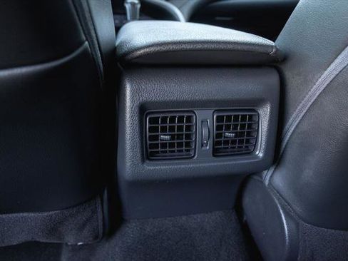 Certified 2022 Toyota Camry XLE image 28