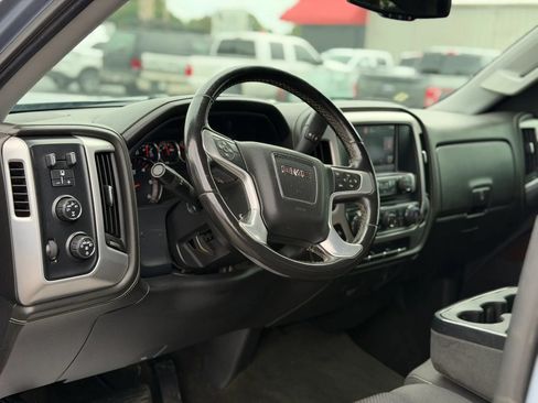 Used 2015 GMC Sierra 1500 SLE w/ SLE Value Package AWD/4WD image 11