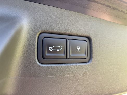 Used 2024 Hyundai Santa Fe Calligraphy FWD image 32
