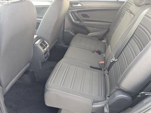 Used 2024 Volkswagen Tiguan S image 18