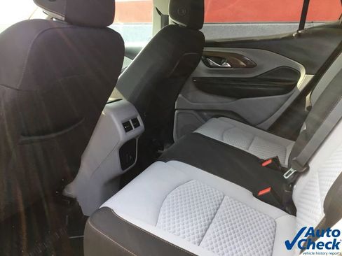 Used 2019 GMC Terrain SLE w/ Driver Convenience Package image 28