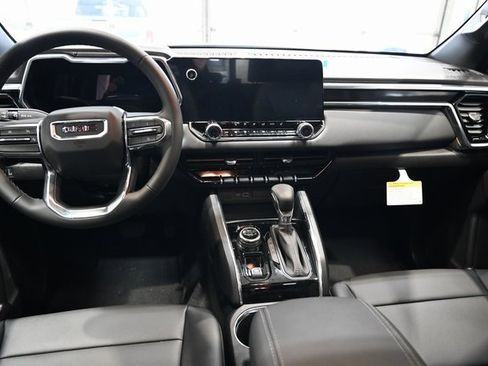 New 2026 GMC Canyon Elevation w/ Convenience Package image 15