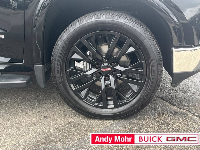 Used 2019 GMC Sierra 1500 SLT w/ SLT Premium Package AWD/4WD image 19