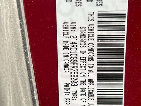 Used 2015 Chrysler Town & Country Touring-L w/ Driver Convenience Group image 33