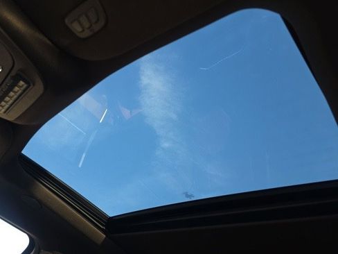 Certified 2025 Ford F350 King Ranch image 24