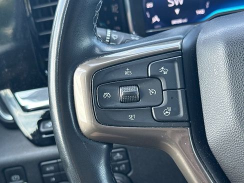 Used 2024 Chevrolet Silverado 2500 High Country w/ High Country Premium Package AWD/4WD image 34
