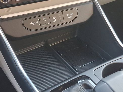 New 2025 Kia Carnival SX Prestige image 21