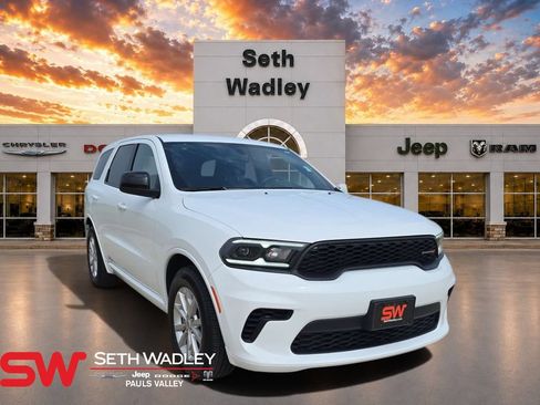 Used 2025 Dodge Durango GT RWD image 1