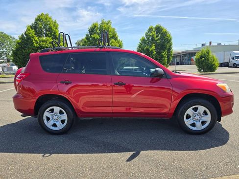 Used 2012 Toyota RAV4 FWD w/ Value Pkg image 6