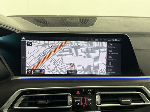 Used 2021 BMW X5 sDrive40i w/ M Sport Package RWD image 29