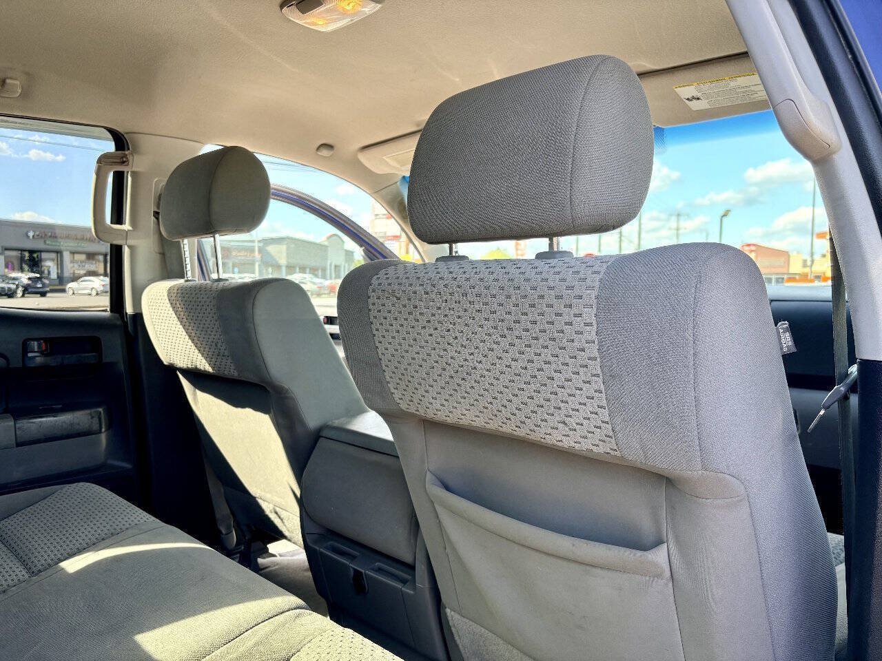 Used 2011 Toyota Tundra 4x4 Double Cab w/ Tow Pkg image 25